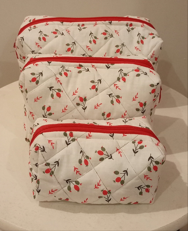 Floral beauty case