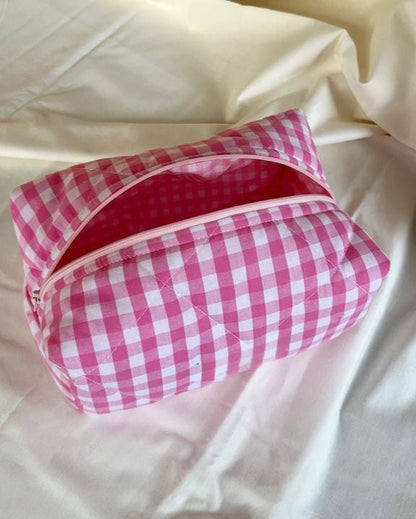 Pink check beauty case