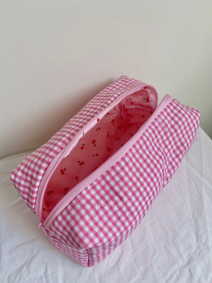 Pink check beauty case