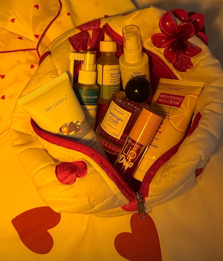 Love Dot Beauty Case