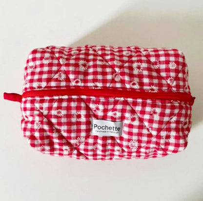 Red check beauty case